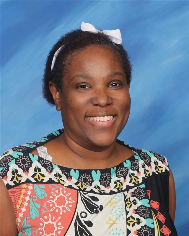 Volunteer Shaquana